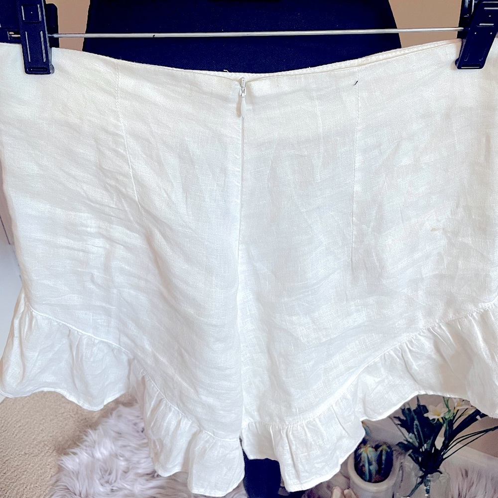 Madewell White High-Waist Ruffle Hem Shorts - Picture 4 of 5